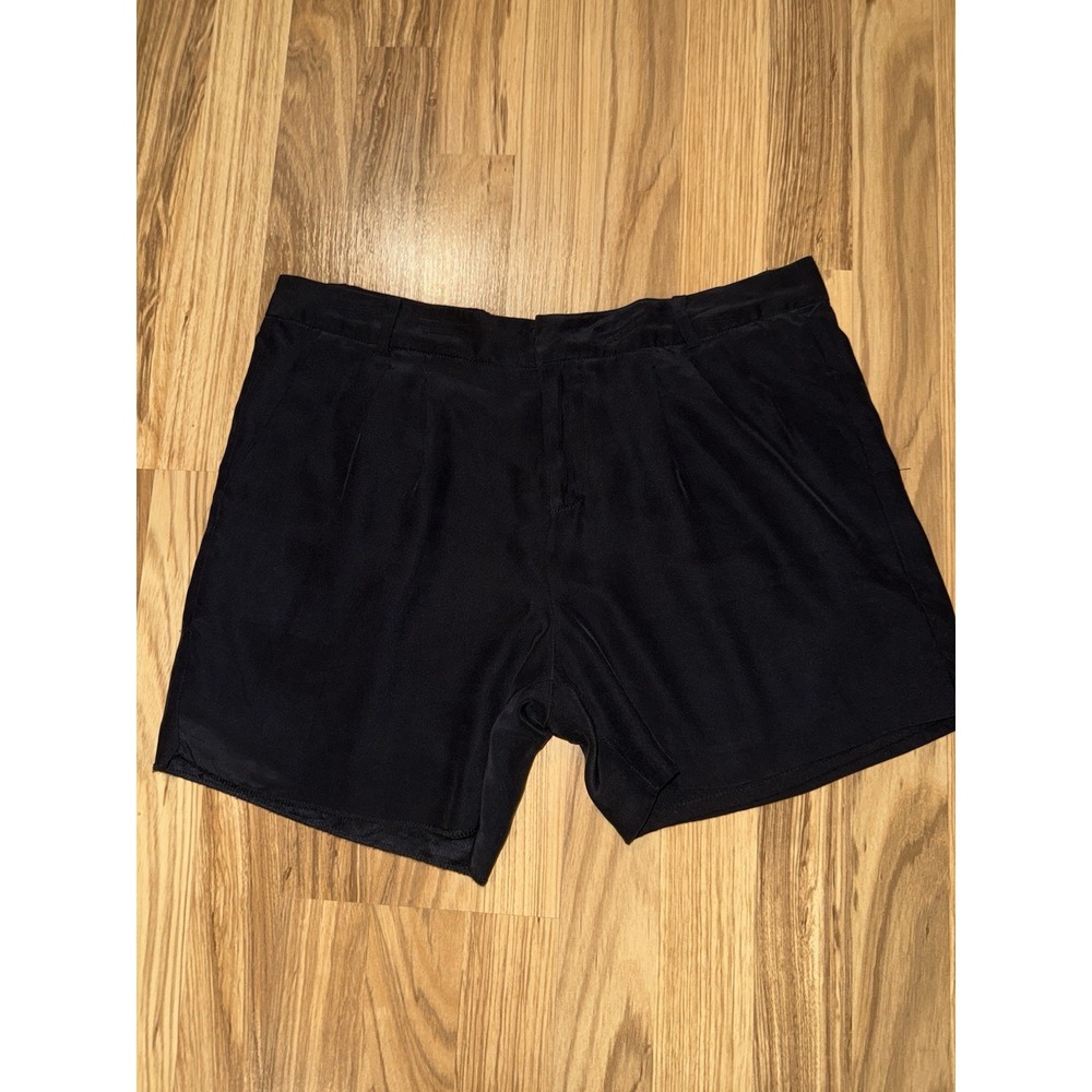 Amanda Uprichard Medium Brooklyn Black 100% Silk Shorts $152 Hem Out - Picture 8 of 8